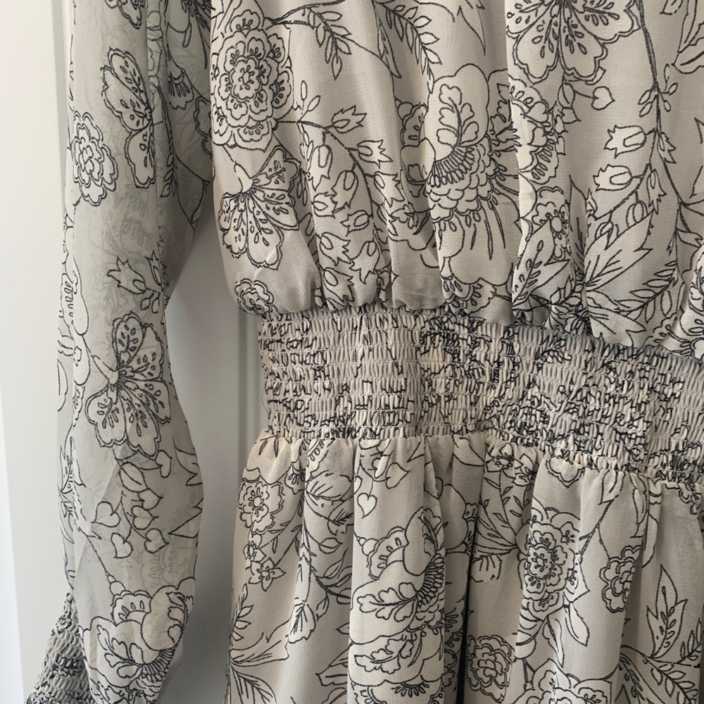 Pretty Banana Republic dress